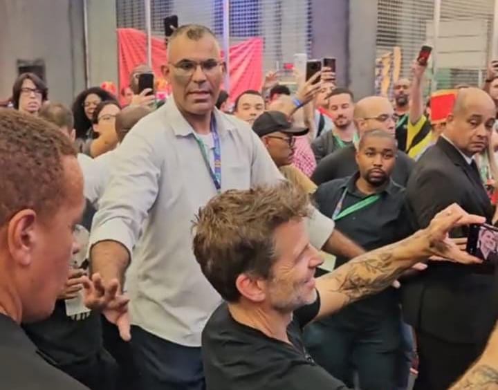 Proteção Arnold Schwarzenegger